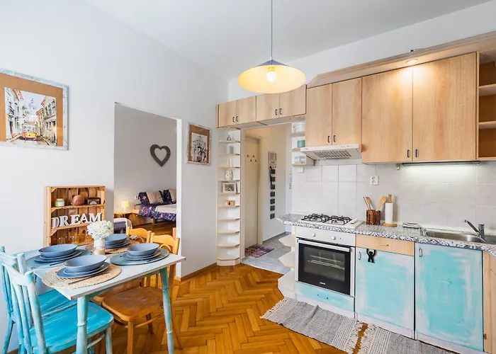 Old Town Gem - Gajova *